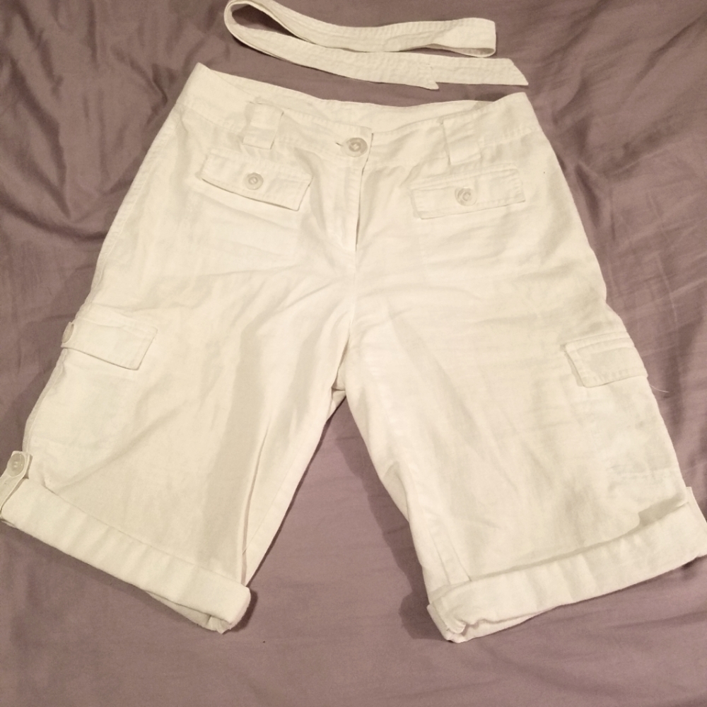 Capris linen size 6 Emma James